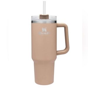 NEW Stanley Adventure Quencher Travel Tumbler 40oz stanley cup color: DRIFTWOOD